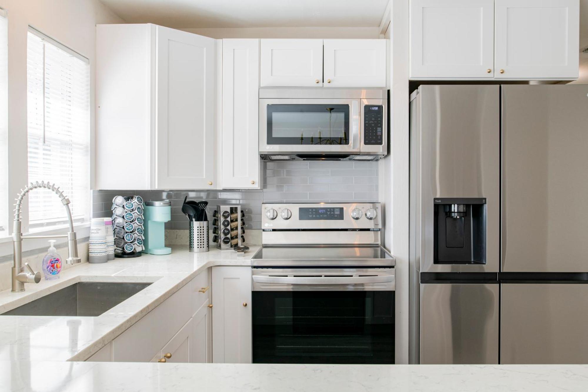 House In Mobile Newly Renovated! Quiet & Centrally Located! ภายนอก รูปภาพ